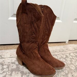 Brown Suede Western Boots